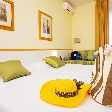Aparthotel Cav Approdo à Castiglione della Pescaia Extérieur photo