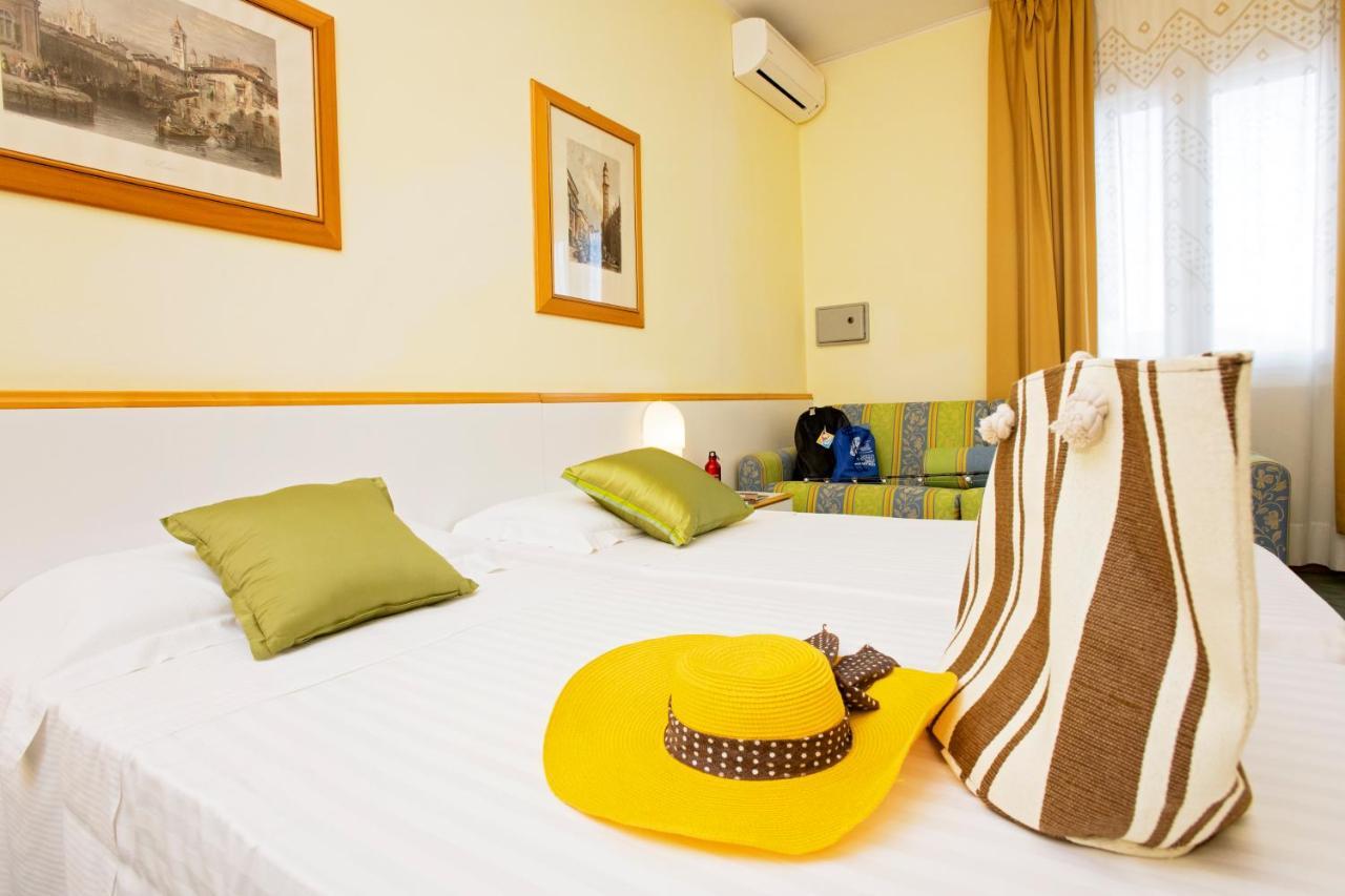 Aparthotel Cav Approdo à Castiglione della Pescaia Extérieur photo