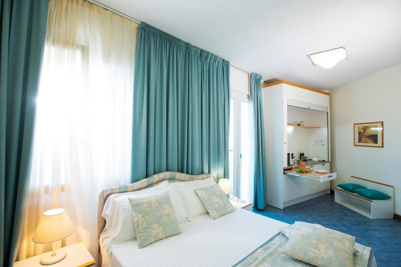 Aparthotel Cav Approdo à Castiglione della Pescaia Extérieur photo